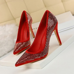 629-1 the European and American fashion sexy nightclub show thin high-heeled shoes lighter pointed high heel with glitte