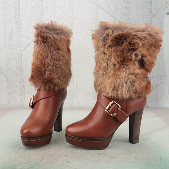 34 size calf leather genuine belt buckle ultra high heel waterproof platform small size women's shoes fur boots fashion boots N21-2
34 size calf leather genuine belt buckle ultra high heel waterproof platform small size women's shoes fur boots fashion boots N21-2