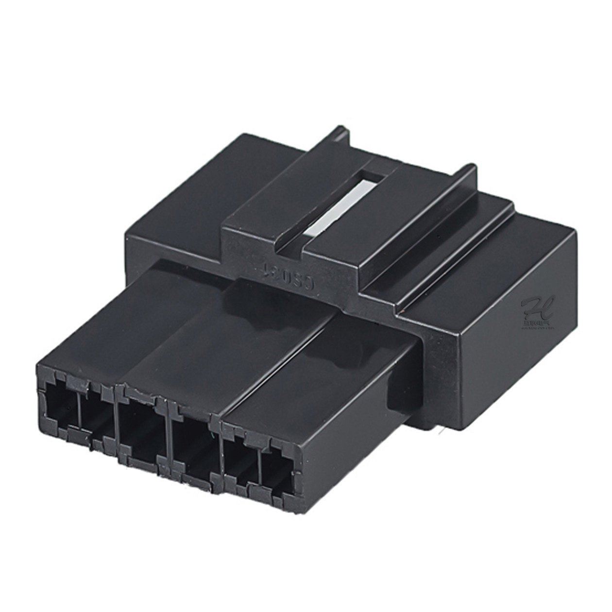 5/2.8-11/21一键启动6孔国产汽车连接器