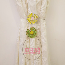 Small daisy magnet curtain buckle minimalist Creative Fashion Curtain Strap Binding Rope Tying bouquet with decorative field Garden Magnetic