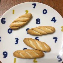 Baguette brooch refrigerator sticker miniature bread