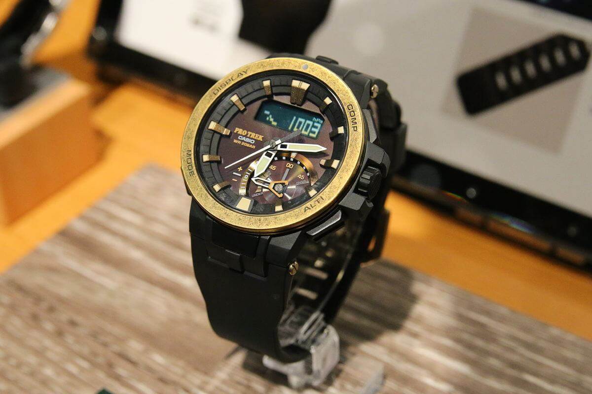 卡西欧protrek登山系列蓝宝石运动表光能表电波户外prw-7000v-1p_不