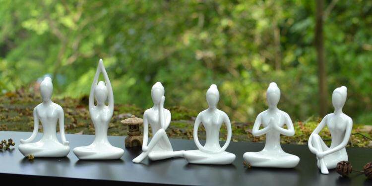 现代简约瑜珈人静坐冥想摆件时尚家居装饰客厅书房办公室摆设