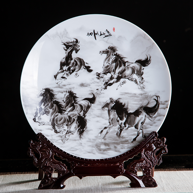 Jingdezhen ceramics furnishing articles to sit home decoration plate of Chinese arts and crafts wine sitting room porch decoration plate