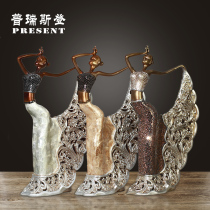Decoration Neoclassical resin character beauty Peacock dancer decoration Glass European and American living room wine cabinet decoration