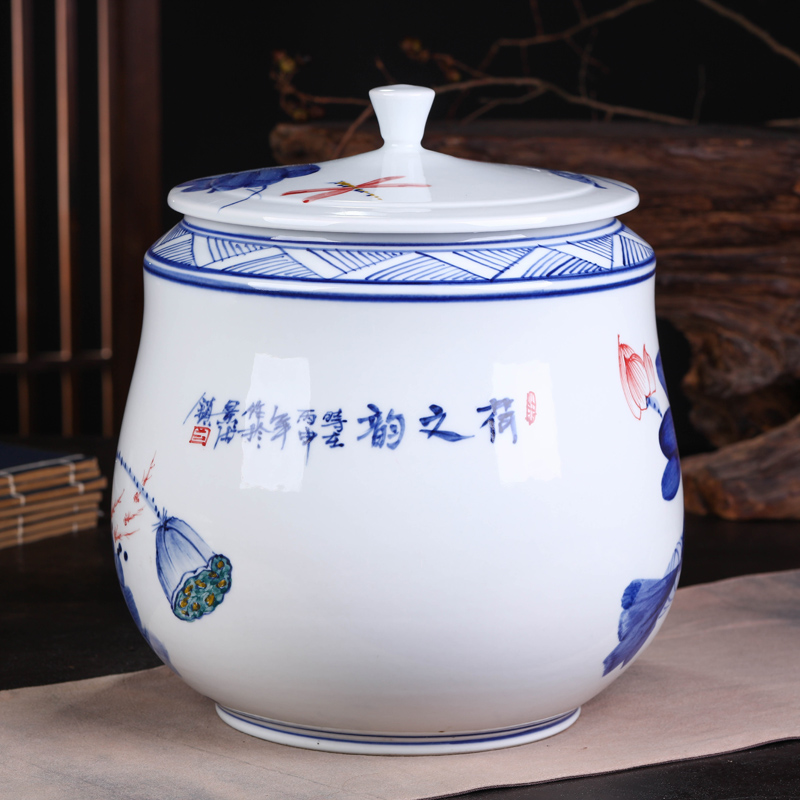 Jingdezhen ceramic large in blue and white porcelain tea pot of pu 'er tea boxes sealed storage tank