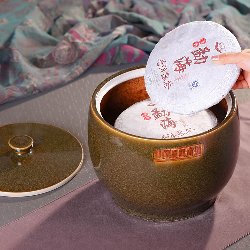 Jingdezhen ceramic grain storage tank food grains, sealed as cans household caddy fixings receive a case storage tanks