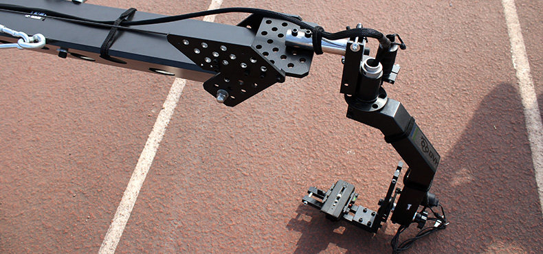 p900系列是专为专业摄像机设计的一款电控摇臂,轻便实用,安装方便