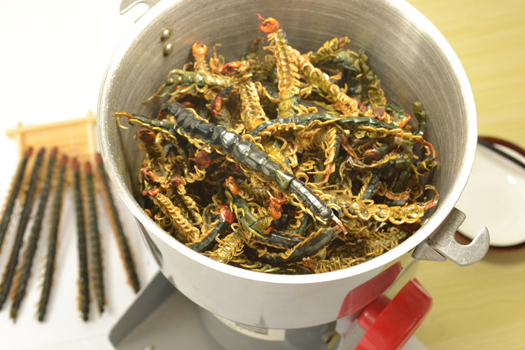 精品中药材蜈蚣粉100%全虫野生15-16cm蜈蚣干现磨蜈蚣粉10克包邮