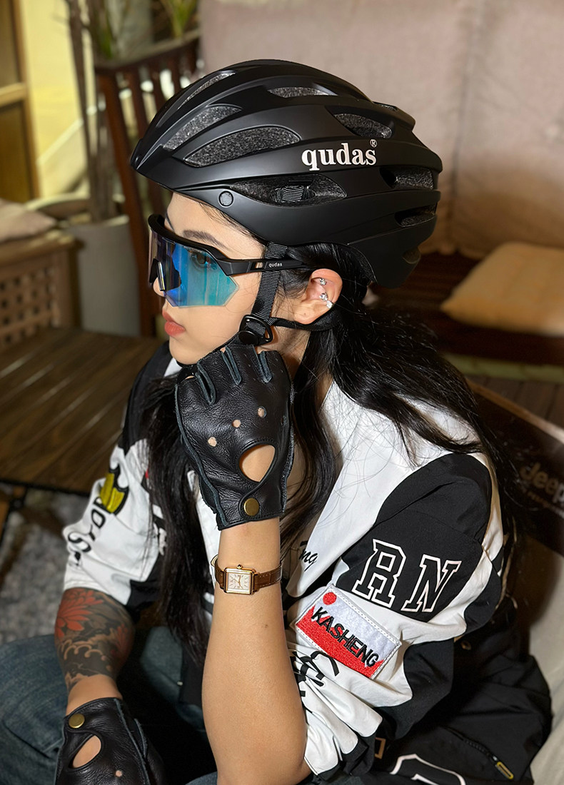德国qudas奇达士自行车头盔带风镜骑行头盔男女山地公路车单车