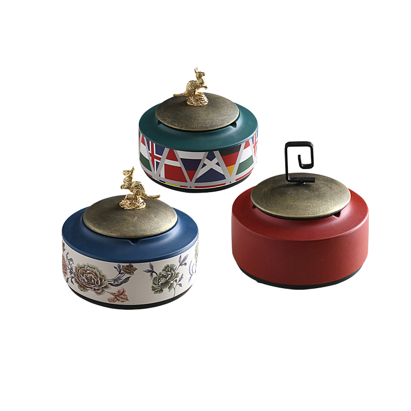 American creative ashtray move trend of Chinese style household light sitting room key-2 luxury cigar ashtray against fly ash with cover