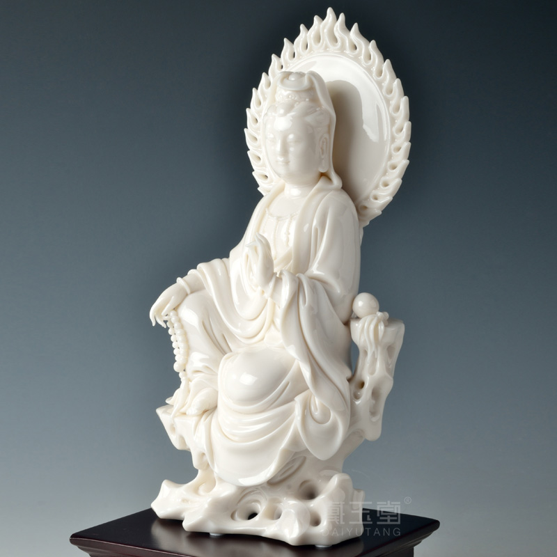 Yutang dai ceramic avalokitesvara worship that occupy the home furnishing articles art collection Buddha guanyin D29-11