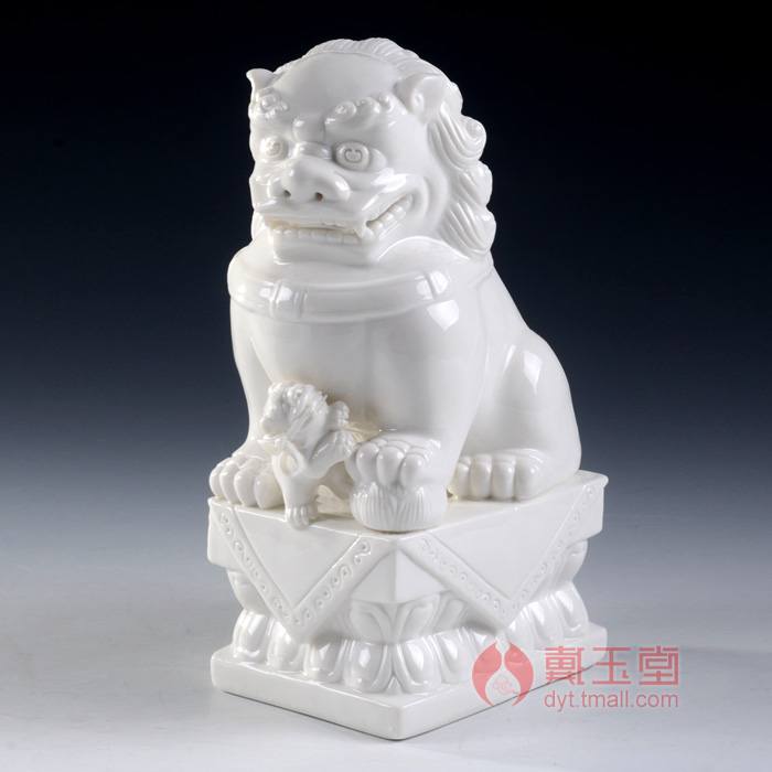 Dehua porcelain its production is pulled from the shelves 】 【 home sitting room adornment Buddha before furnishing articles to the lion