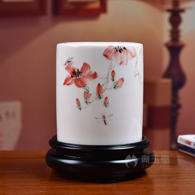 Yutang dai for head 'day gift the teacher practical decoration/ceramic hand - made painting and calligraphy brush pot furnishing articles