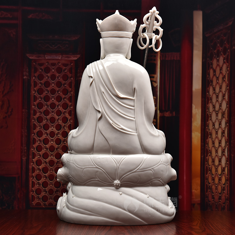 Yutang dai ceramics occupy the earth treasure bodhisattva figure of Buddha enshrined furnishing articles 22 inches three lotus heart lotus cave