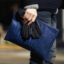 2022 new European and American fashion crocodile stripes hand holding bag men and women documents bag mens hands with retro briefcase single shoulder