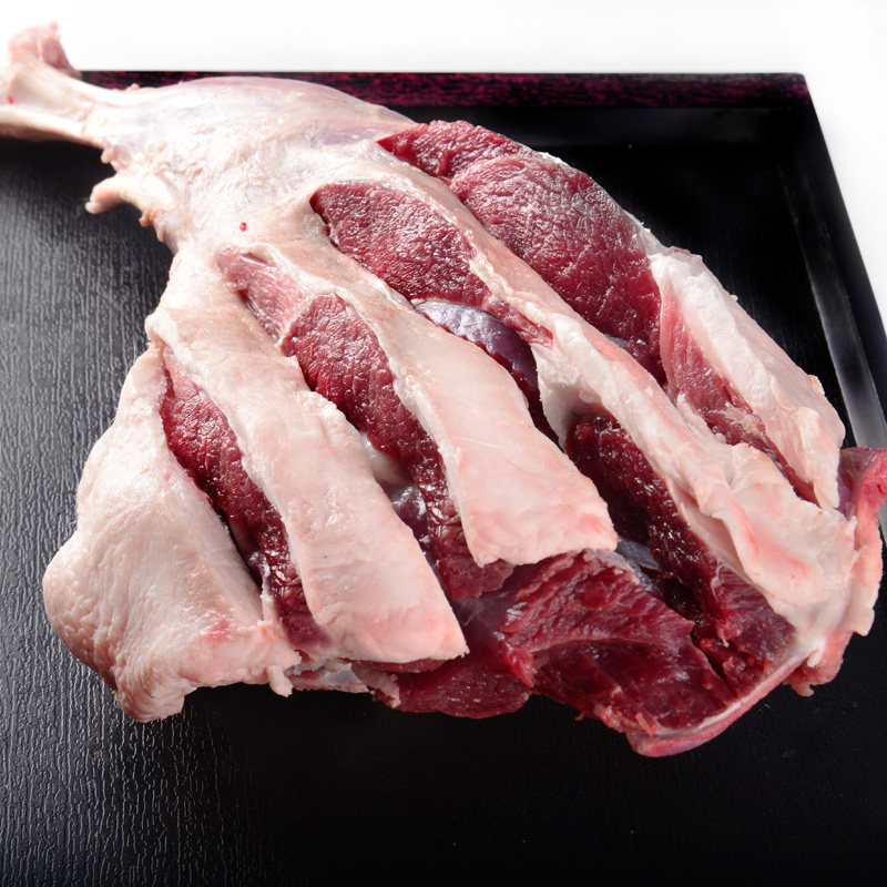 冬季要滋补,来点味美细腻鲜羊肉.