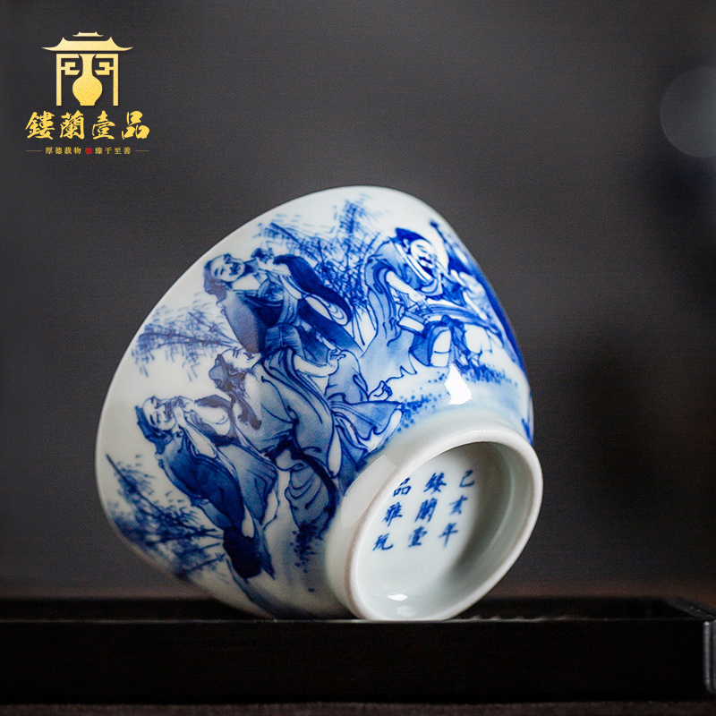 Jingdezhen maintain full blue and white bamboo seven sages hand - made ceramic masters cup kung fu tea sample tea cup charm of single CPU