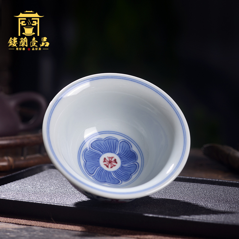 Jingdezhen ceramic all hand - made imitation Ming yongle blue tie up branch pressure hand master of kung fu tea tea tea cup