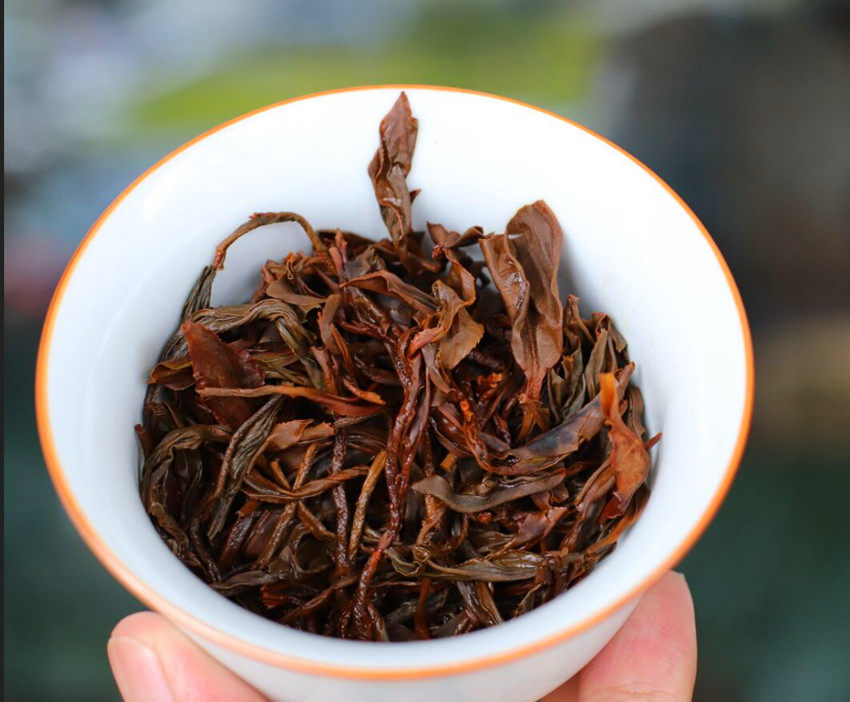 勐库野生大雪山野生古树红茶 此款茶一年仅25公斤 限量一份800元