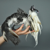 (Customized) fantasy creature snow leopard cat Dragoncat Russian artist hands BJD for a ride
