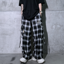 A very nice pair of plaid casual pants mens loose Tide brand straight overalls four seasons