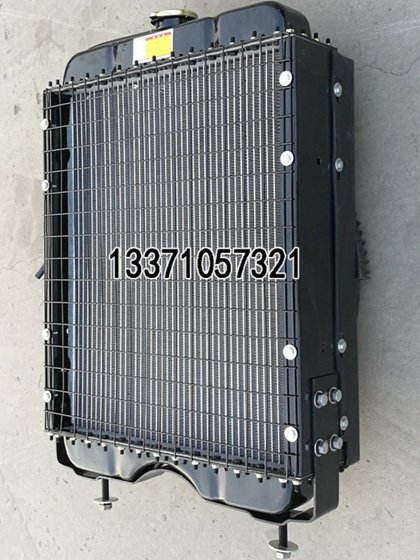제조업체 Weifang 4100 워터 탱크 30kW 킬로와트 디젤 발전기 세트 디젤 엔진 라디에이터 어셈블리 브랜드 제조업체 Weifang 4100 워터 탱크 30kW 킬로와트 디젤 발전기 세트 디젤 엔진 라디에이터 어셈블리 브랜드