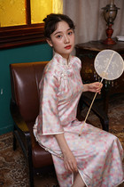 Traditional vintage old ancient method cheongsam silk ice cream color silk upside sleeve wave collar cheongsam