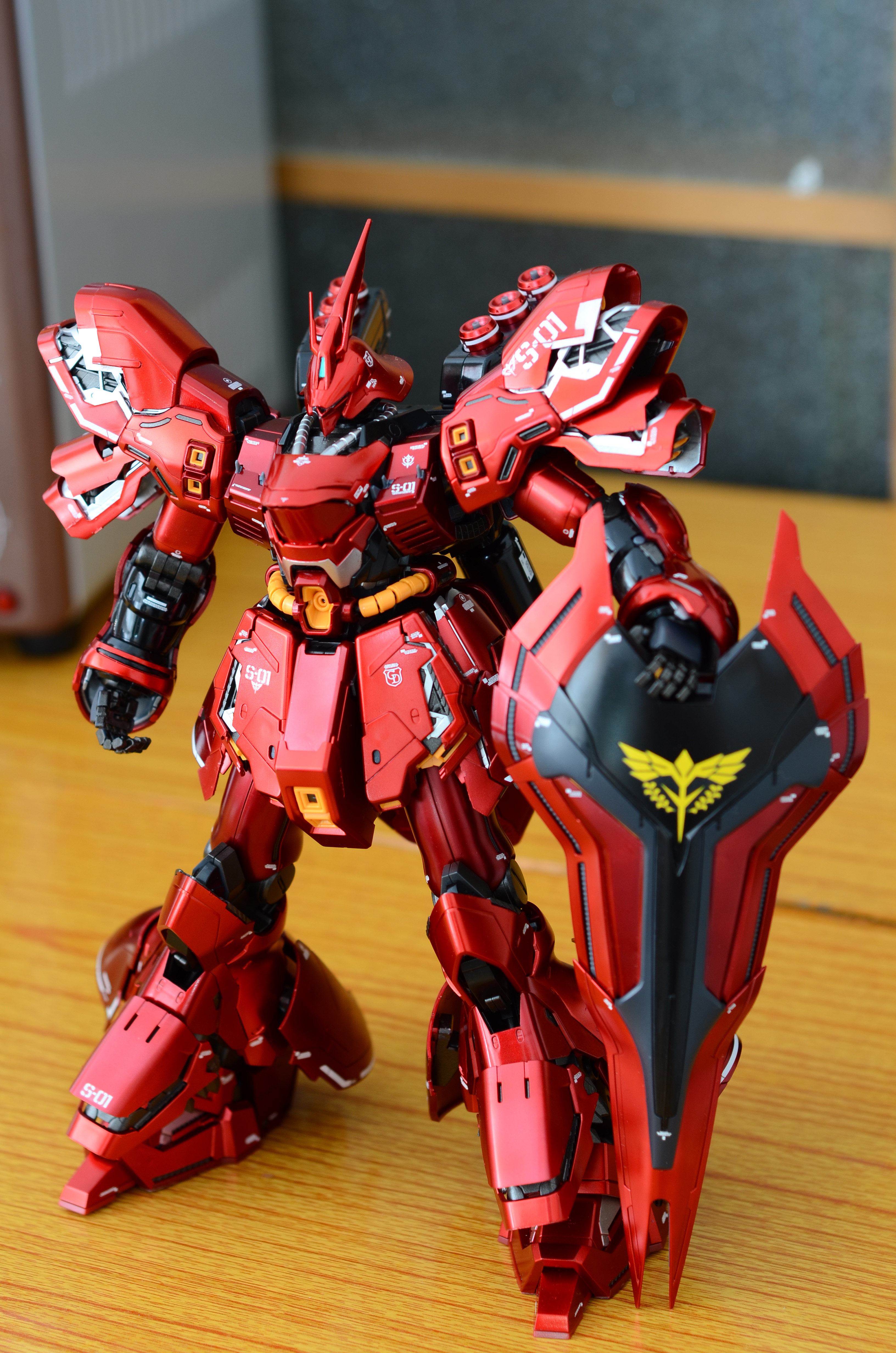 万代mg电镀沙扎比代工(接受各种机体代工)