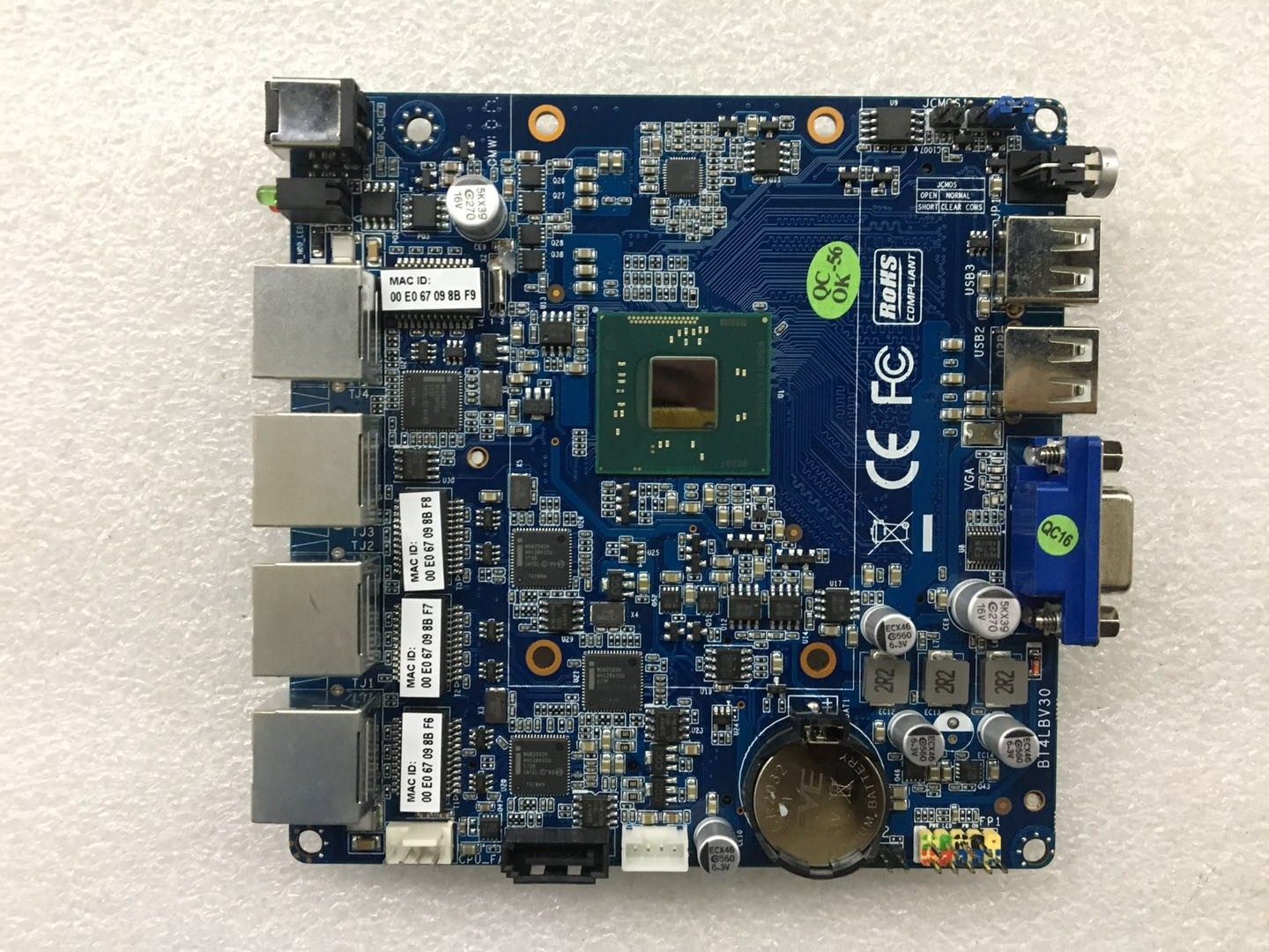 豆希zaj1900l4四核迷你主板4个千兆网卡软路由主板1212cm