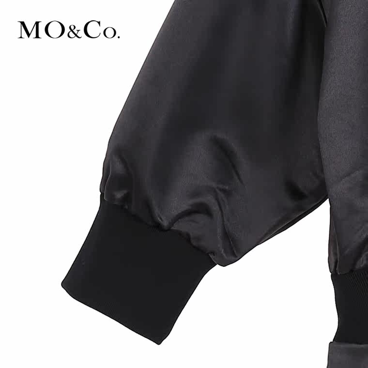 MO&Co.棒球款连衣裙女中长款欧洲站中袖立领收腰MA153SKT103moco