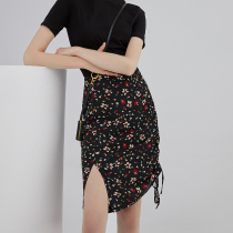 Van Lo floral skirt split summer 2021 summer new design sense bag hip a-line short skirt high waist skirt women