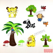 Kindergarten classroom wall scene layout environmental decoration material non-woven animal combination pattern wall sticker