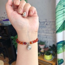 Natural non-optimized amber childrens baby bracelet female hand string rich rich fish models in stock