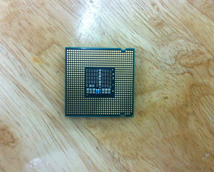 工作站 cpu 英特 775 四核散片 至强 x3220 2.4g另售 q8300 q8200