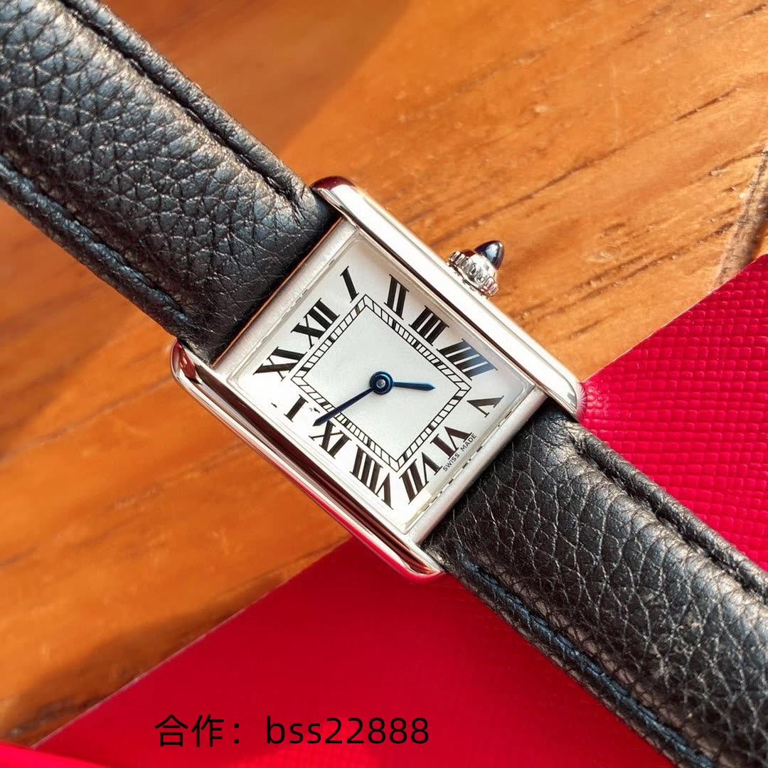 af厂卡家坦克方形女士石英情侣手表外贸货源山度士迪通拿水鬼手表