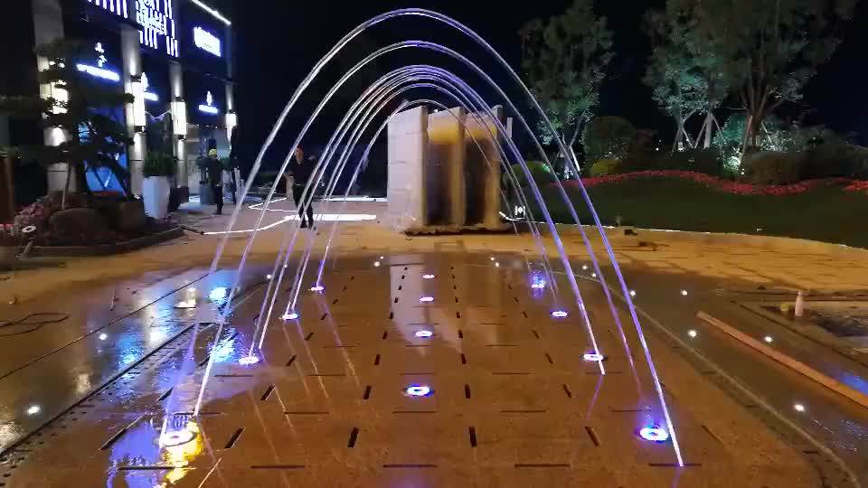 郴州市资兴市跳泉不锈钢波光泉波光喷头玻光喷泉安装设计施工公司