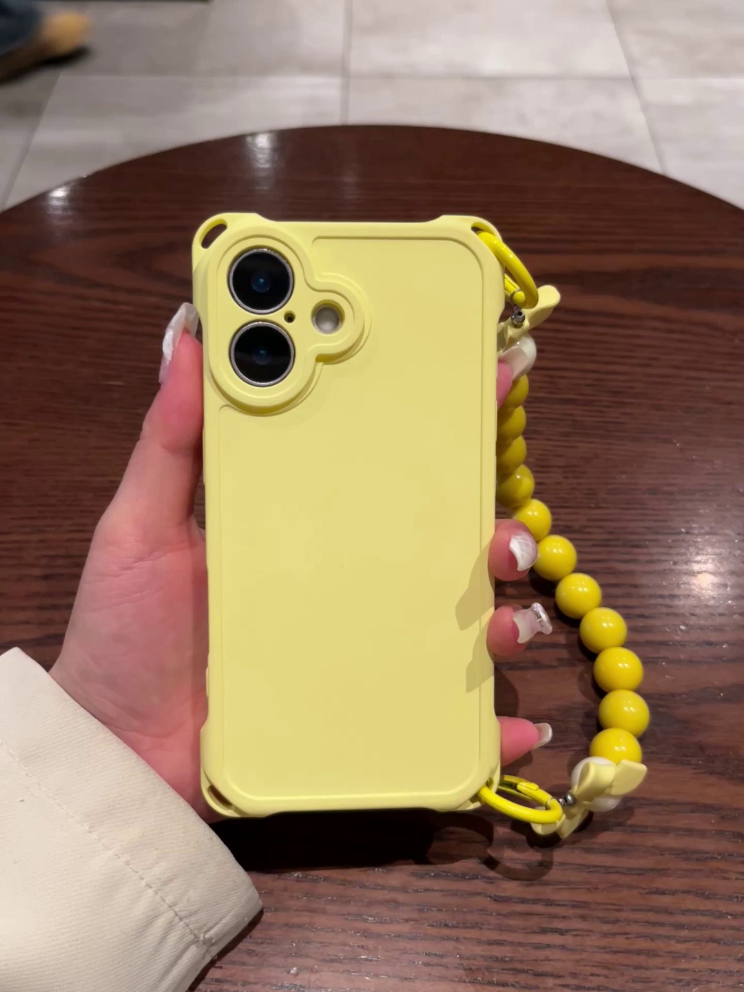 啥是移动端壳挂绳设计。OPPO智能机壳介绍链条款解析