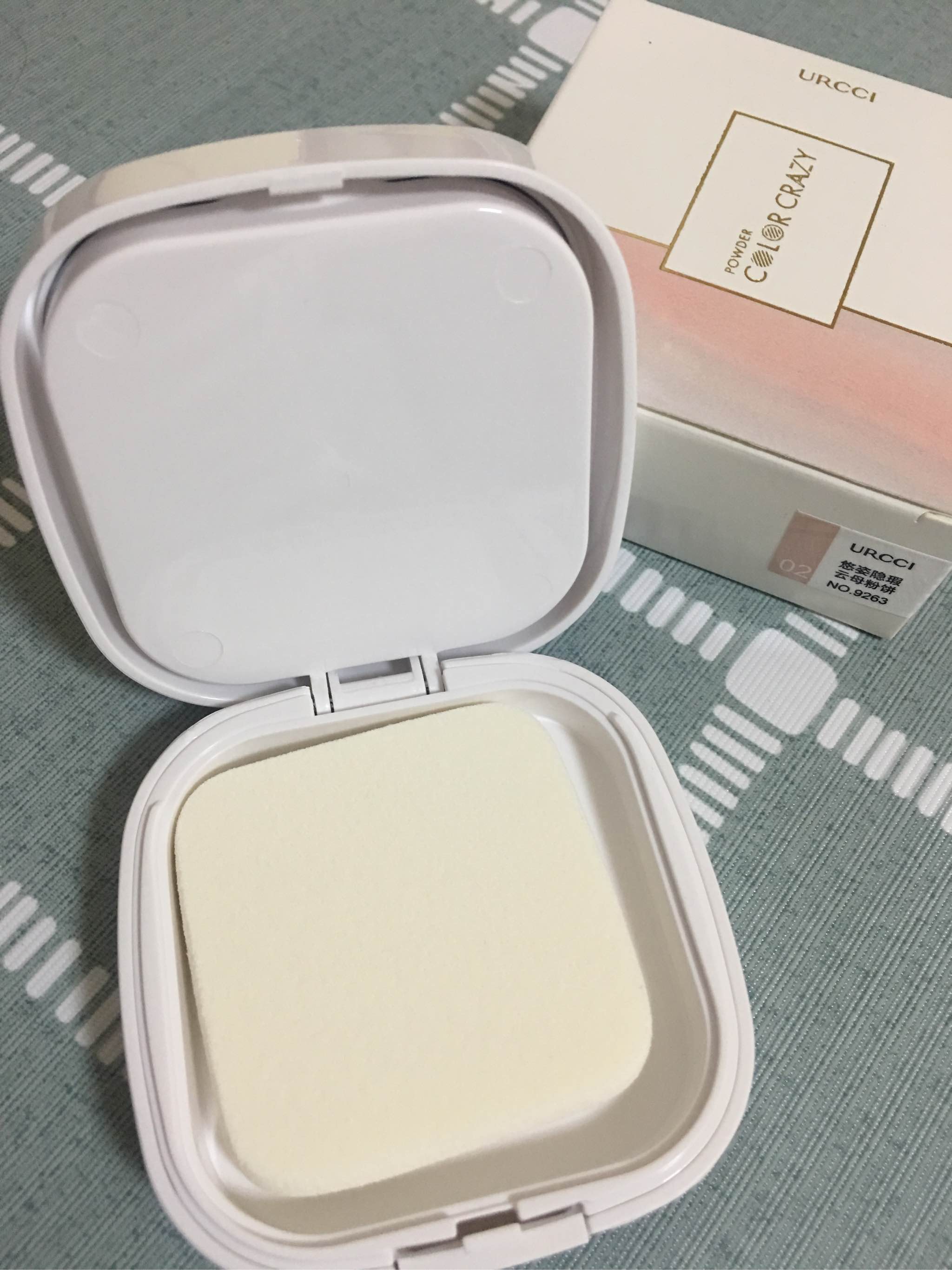 悠姿很牛的定妆云母粉饼怎么样,它的价格贵不贵,第10张 悠姿很牛的定妆云母粉饼怎么样,它的价格贵不贵,第10张