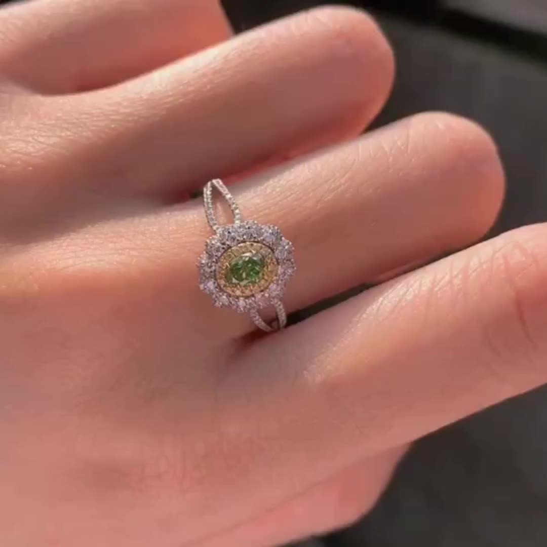 绿钻戒指女戴上居然这么显白又高级?