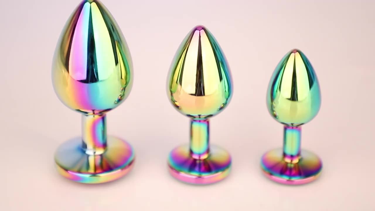 Анальная пробка Evolved Rainbow Metal M с радужным кристаллом, разноцветная EN-BP-8553-2 - Evolved - Анальные пробки со стразами - Купить