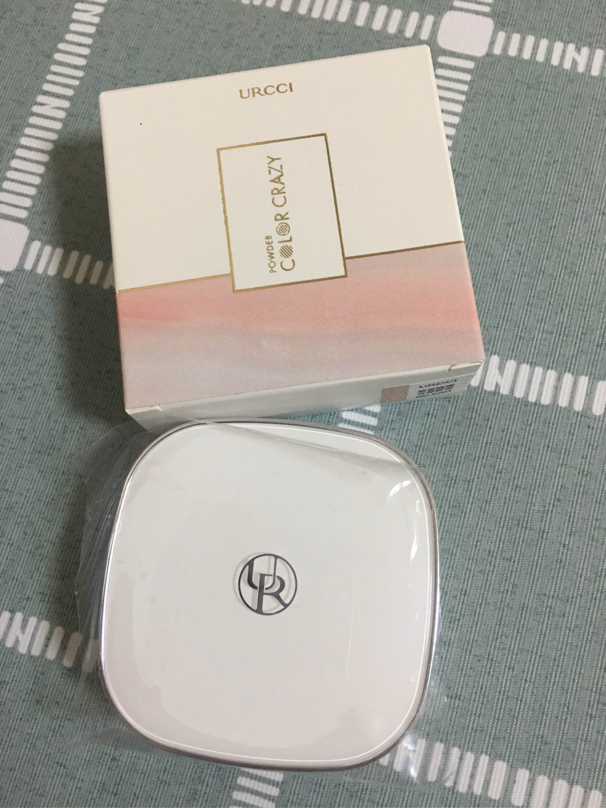 悠姿很牛的定妆云母粉饼怎么样,它的价格贵不贵,第7张 悠姿很牛的定妆云母粉饼怎么样,它的价格贵不贵,第7张