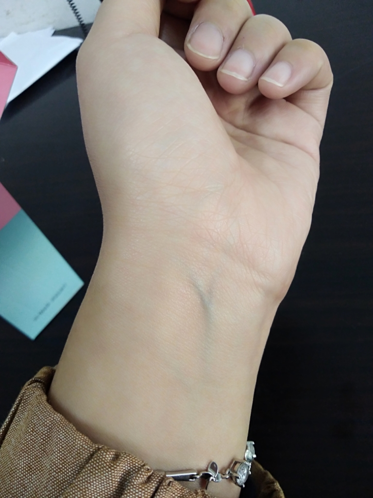 奕香谬谬女士香水哪款型号好用质量怎么样,学生党的使用感受,第8张 奕香谬谬女士香水哪款型号好用质量怎么样,学生党的使用感受,第8张