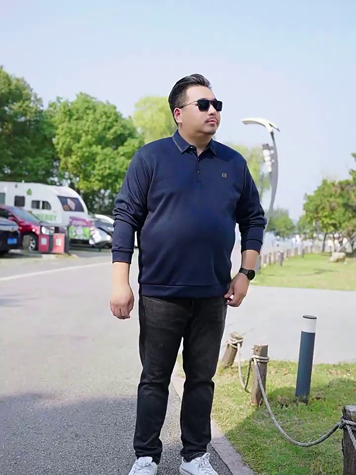 大码男生冬季保暖穿搭什么么选。加绒长袖T恤实测暖到离谱！