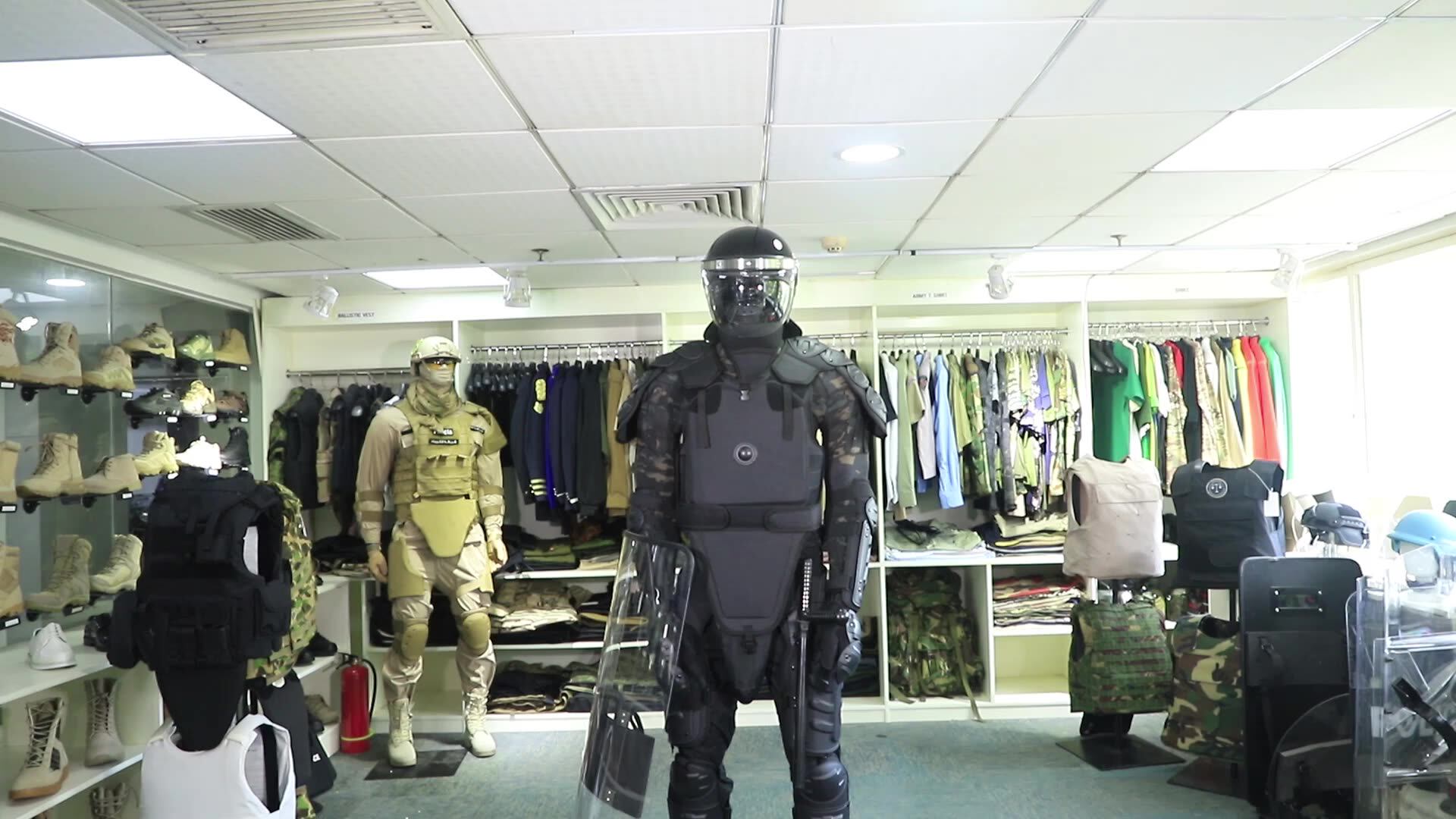 定制护颈男士防弹背心沙漠迷彩弹道芳纶军用防弹背心防弹衣