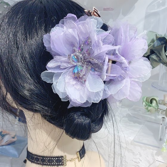 보라색 요정 크리스탈 꽃 잡기 보라색 요정 크리스탈 꽃 잡기