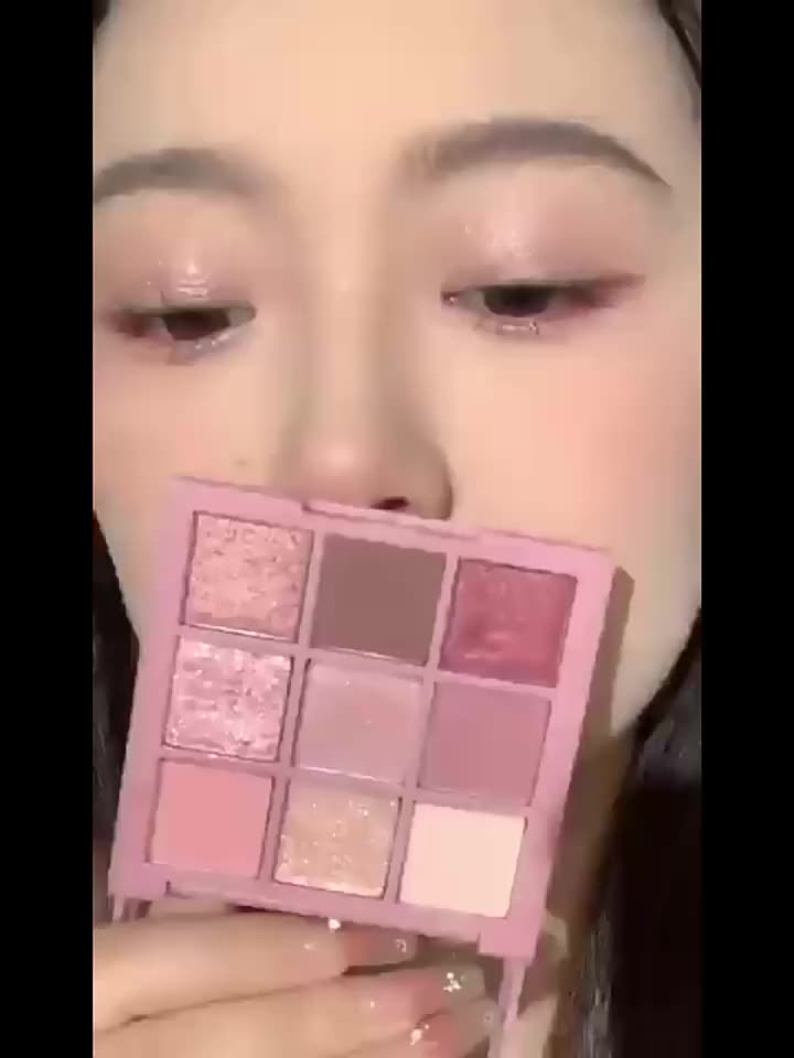 九宫格眼影盘此样搭、生活通勤不重样✨