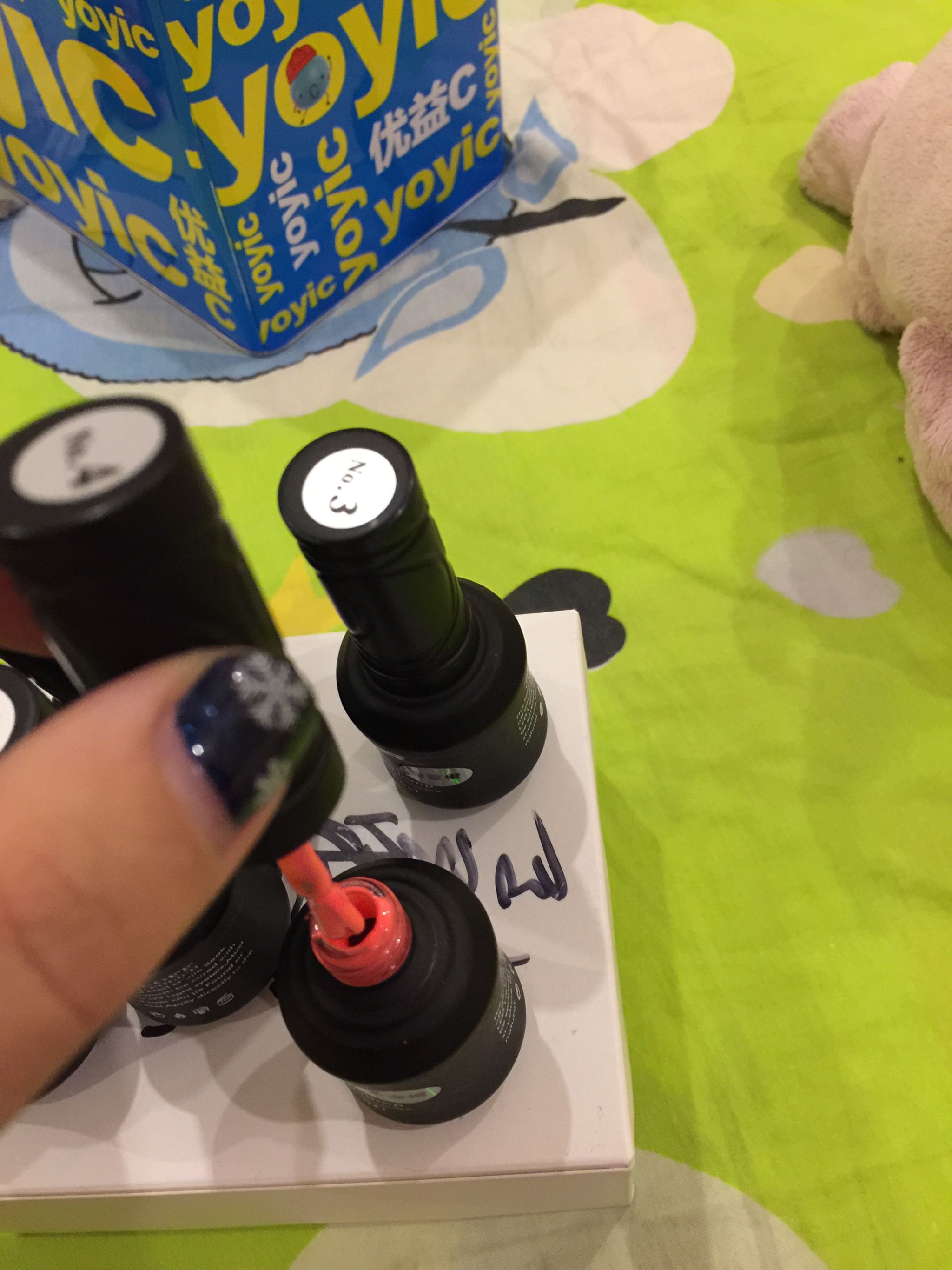 甲油胶6支装赠精美相框怎么样有用吗,母女俩使用一个月效果对比,第10张 甲油胶6支装赠精美相框怎么样有用吗,母女俩使用一个月效果对比,第10张