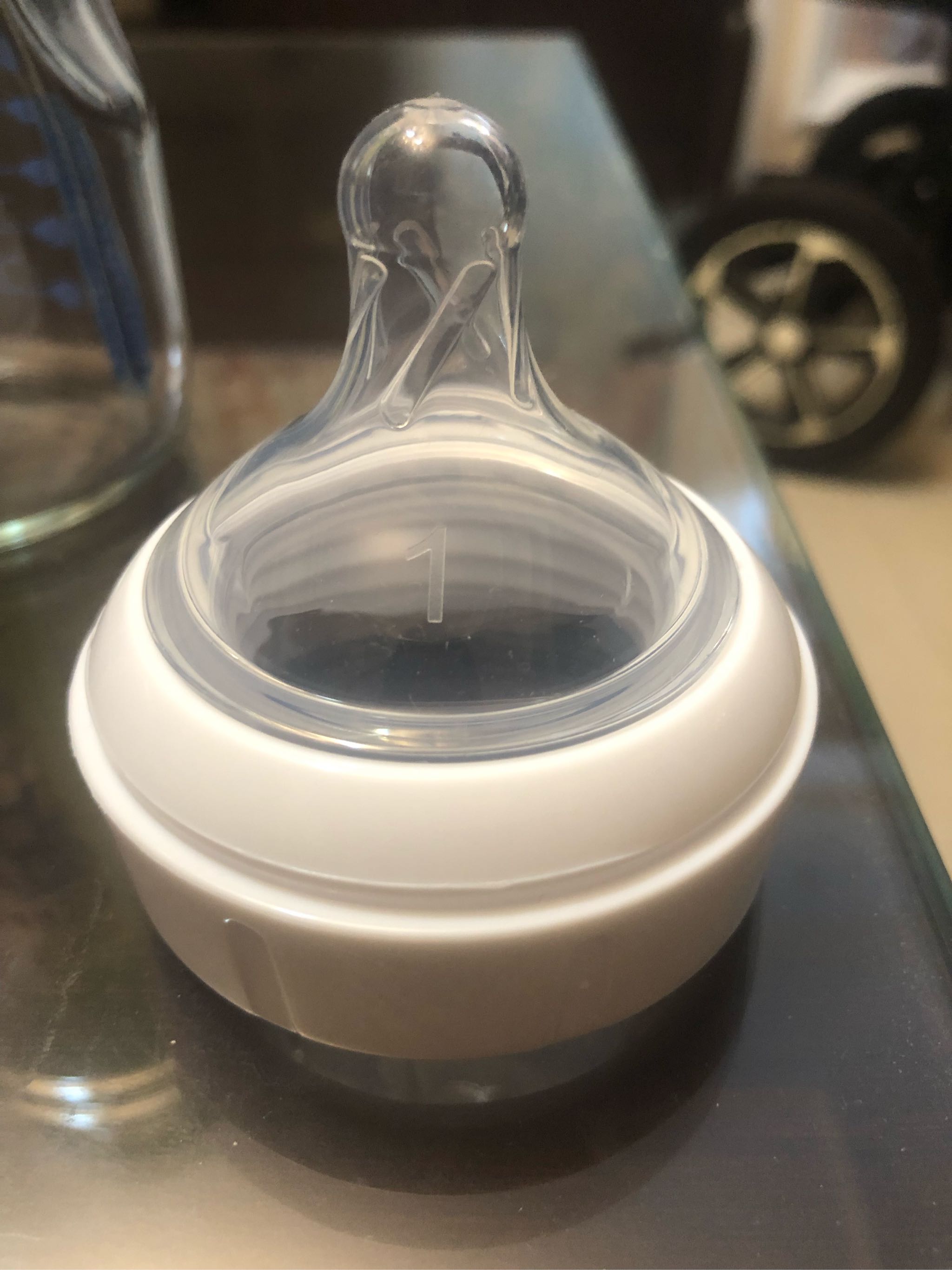 布朗博士防胀气晶彩专利奶瓶性价比最高,使用一个月后真实上手体验,第4张 布朗博士防胀气晶彩专利奶瓶性价比最高,使用一个月后真实上手体验,第4张