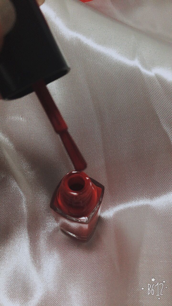 兰蔻爱恋甲油6ml 颜色随机好不好怎么样有用吗,一个月使用感受,第5张 兰蔻爱恋甲油6ml 颜色随机好不好怎么样有用吗,一个月使用感受,第5张